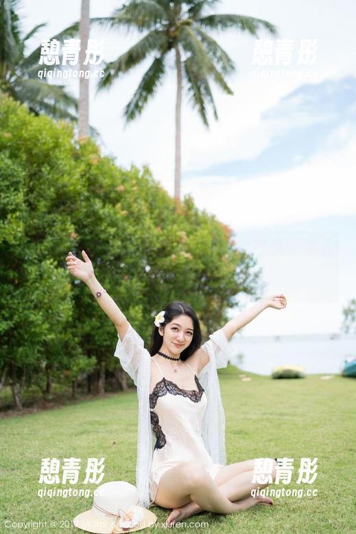 魅妍社-陈雅漫VICKY 魅妍社 - 陈雅漫VICKY的白色写真,不仅清新,还让人想再洗一遍!